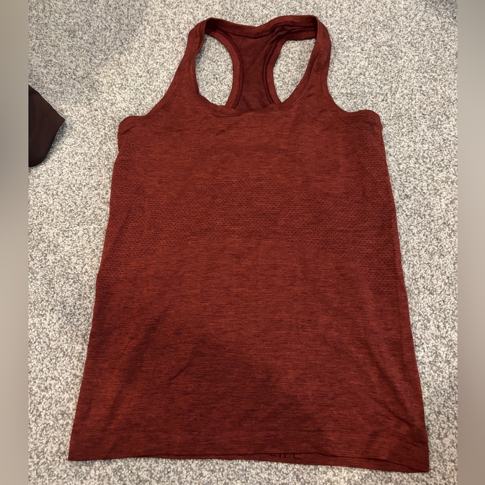 Lululemon Tank